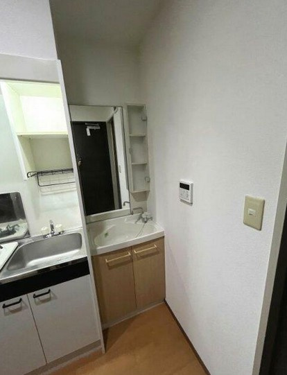 【独立洗面台】