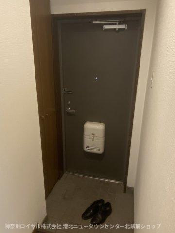 【玄関】