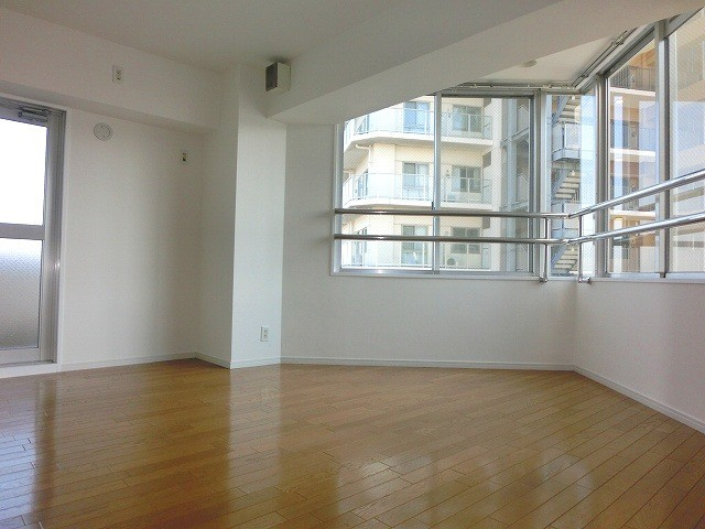 ル・パレ須磨の居間・リビング