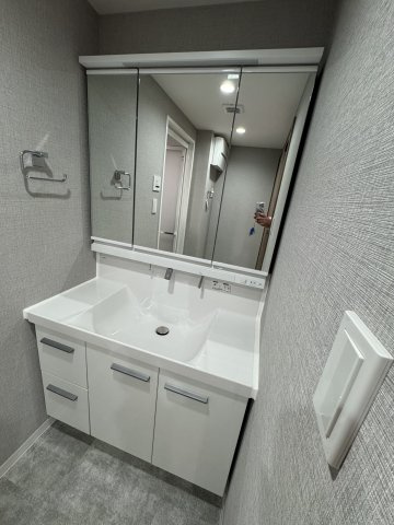 【独立洗面台】