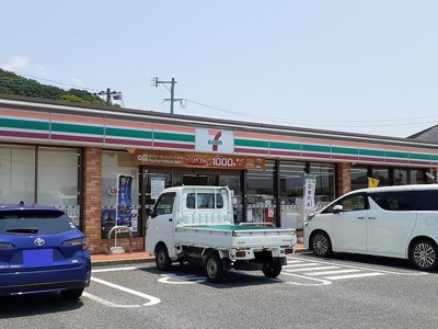 【周辺】 | ＣＲＥＣＩＲ | セブンイレブン上代１丁目店まで110m