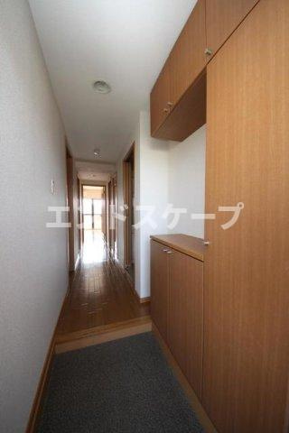 グランドレジデンスの玄関|高崎、前橋のお部屋探しはエンドスケープまで！お客様の理想お聞かせ下さい♪