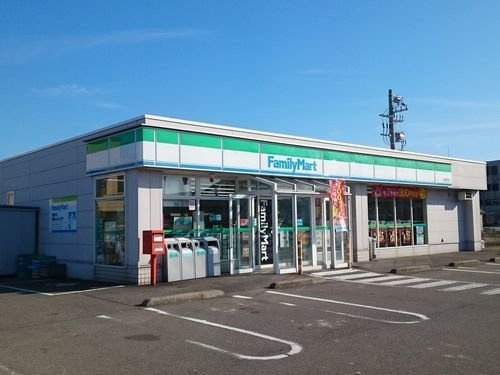 メゾンマキノの周辺|ファミリーマート 丸岡西里店まで800m