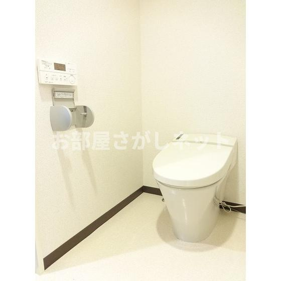 エルフラット鶯谷のトイレ