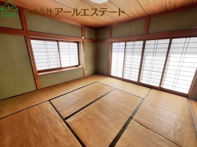 姫路市御立西三丁目　　　中古戸建の和室