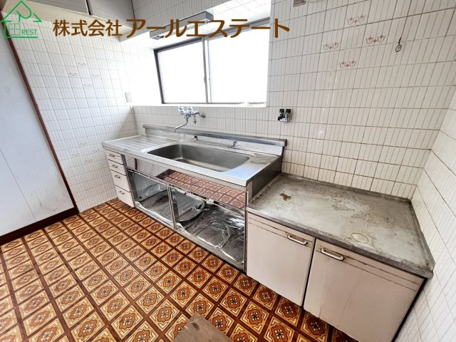 姫路市御立西三丁目　　　中古戸建のキッチン