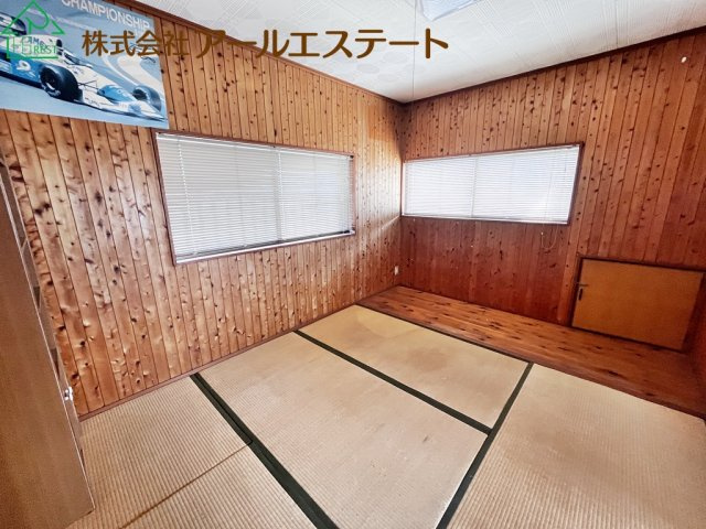 姫路市御立西三丁目　　　中古戸建の内装