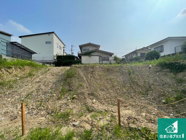 川西市清和台西　第3期　新築一戸建ての外観|周辺は落ち着いた街並みの住宅地！子育てがしやすい住環境です！まだ未完成ですが、現地でしかわからない事もございます。是非一度ご覧ください。
