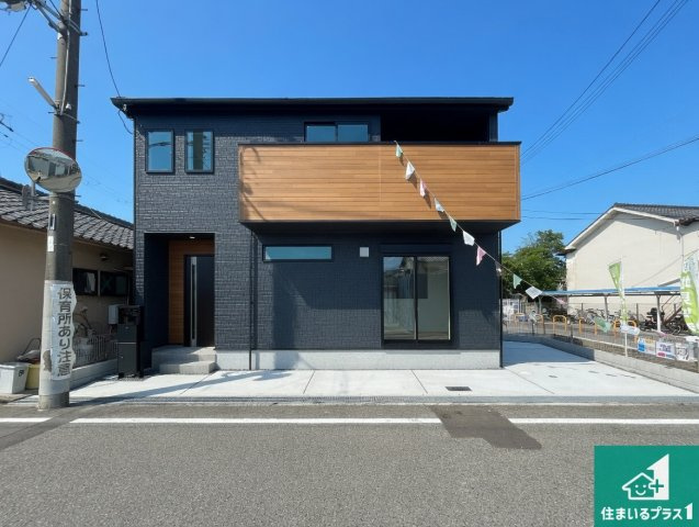 5(土)6(日)現地説明会！◆岸和田市岡山町　限定1邸の外観|安心の10年保証！外観を美しく保ち、雨水で汚れを落とします！気になることがありましたら、お気軽にお問い合わせください！