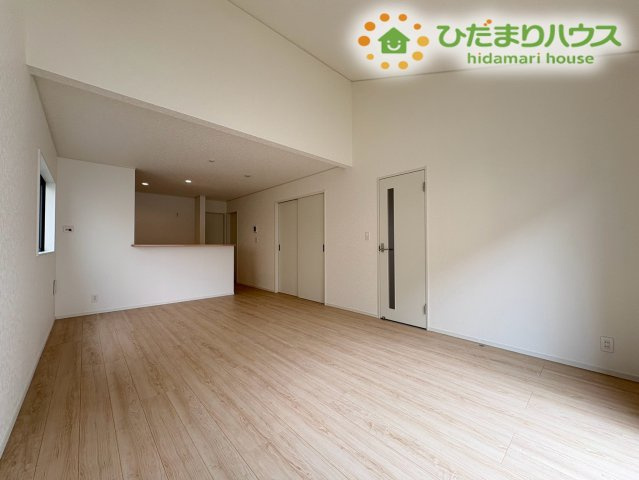 鴻巣市筑波第5　新築一戸建て　クレイドルガーデン　03の居間・リビング