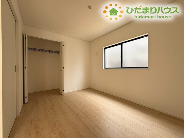 鴻巣市筑波第5　新築一戸建て　クレイドルガーデン　03の洋室
