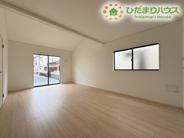 鴻巣市筑波第5　新築一戸建て　クレイドルガーデン　03の居間・リビング