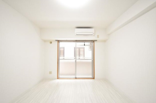 大阪市中央区和泉町１丁目の賃貸マンションの内装