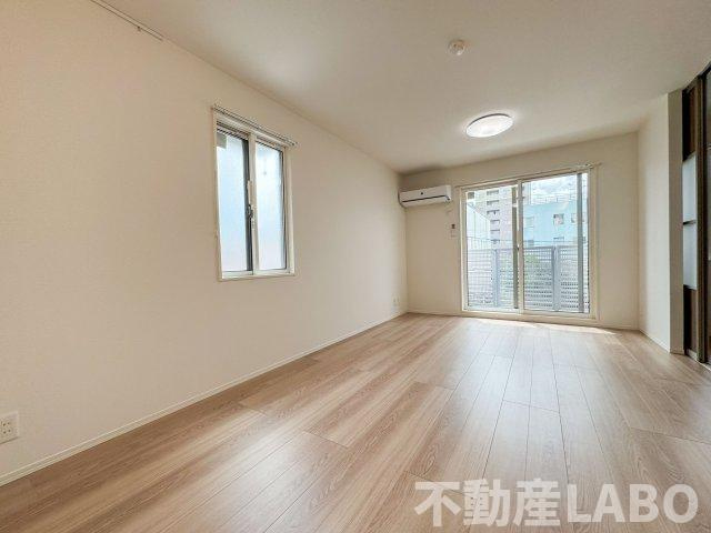 モンテゾーロ西田辺の居間・リビング