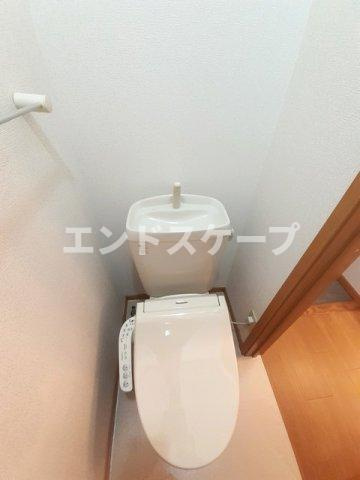 ソルセリエンテＢのトイレ|高崎、前橋のお部屋探しはエンドスケープまで！お客様の理想お聞かせ下さい♪