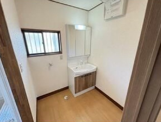 売戸建　小山市羽川の独立洗面台