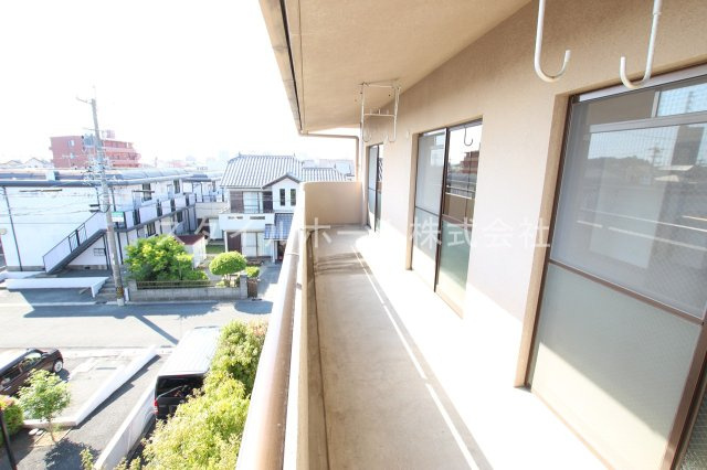 グランヒルズつつじが丘のバルコニー