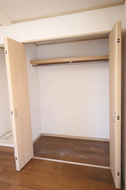 川崎市多摩区登戸のアパートの収納