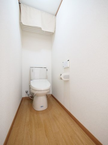 Thrive田町のトイレ|※写真は別の部屋のものです。