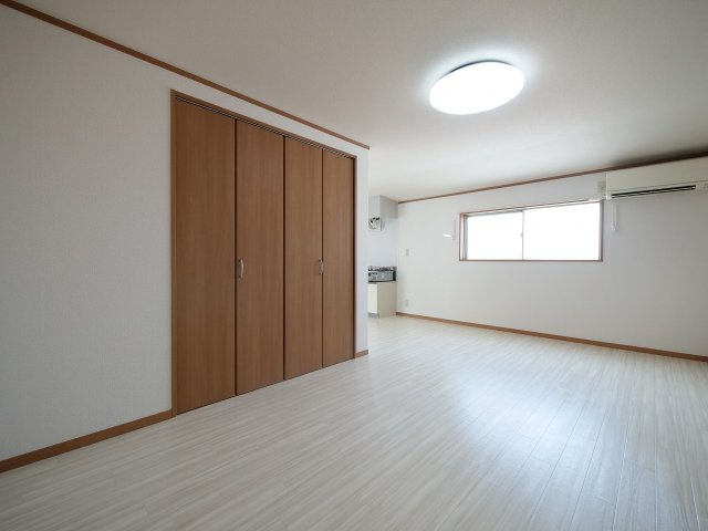 Thrive田町の洋室|※写真は別の部屋のものです。
