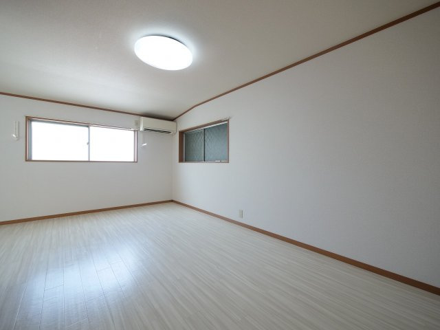 Thrive田町の洋室|※写真は別の部屋のものです。