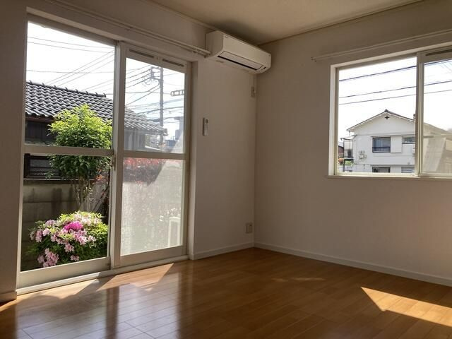 ラフィーネ西国分寺の居間・リビング