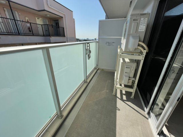 プレディアスタイル神戸垂水のバルコニー