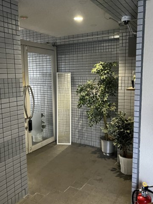 【ロビー】 | メゾン・ド・ローリエ