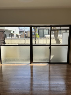 【洋室】 | メゾン・ド・ローリエ