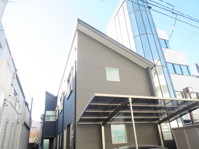 Ｃｏｓｍｏーｌｕｘ赤羽の外観|素敵な外観です☆