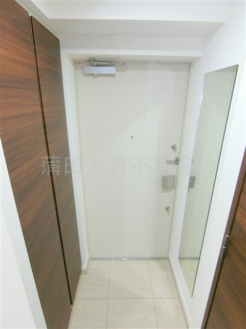 ブライズ蒲田EASTの玄関