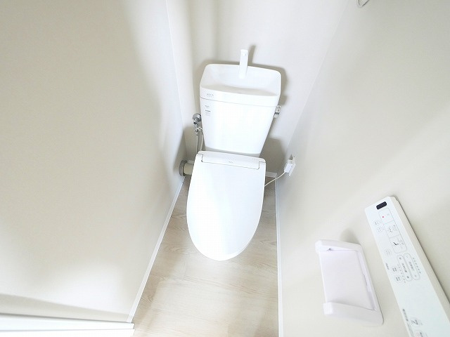 GRANDSTEADY奈良三条のトイレ|ゆったりとした空間のトイレです