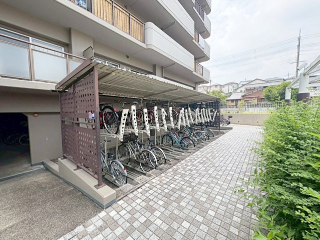 ルネ伏見東