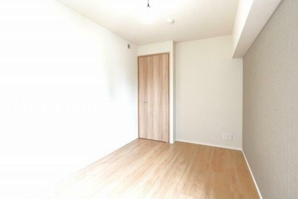 市谷台町坂フロントの内装