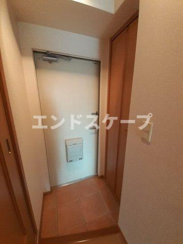 ラ・シャンスの玄関|高崎、前橋のお部屋探しはエンドスケープまで！お客様の理想お聞かせ下さい♪