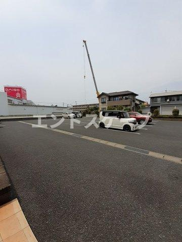 ラ・シャンスの駐車場|高崎、前橋のお部屋探しはエンドスケープまで！お客様の理想お聞かせ下さい♪