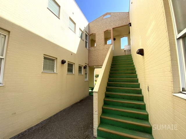 レイニオンミトミのその他共用部分|お部屋への階段です！