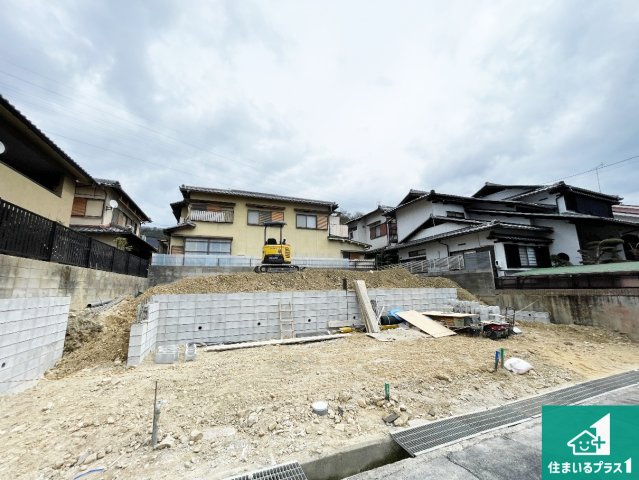大津市稲葉台　第3期　新築一戸建ての外観|周辺は落ち着いた街並みの住宅地！子育てがしやすい住環境です！まだ未完成ですが、現地でしかわからない事もございます。是非一度ご覧ください。