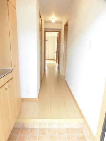 レジデンス光の玄関