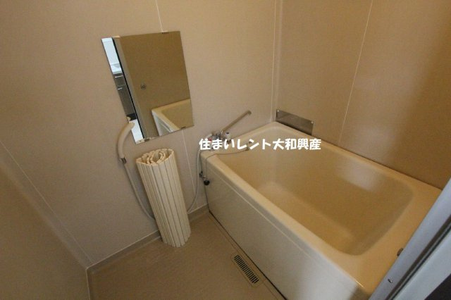 アンフィニ大野Ｂ棟の浴室