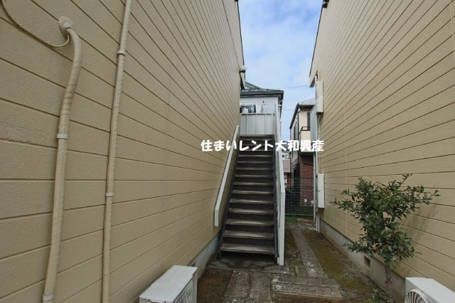 アンフィニ大野Ｂ棟のエントランス