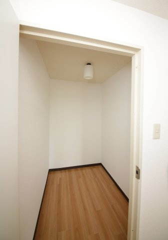 新舞子シーサイドマンションの収納