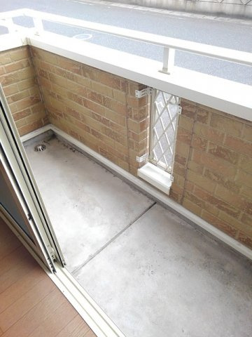 【バルコニー】