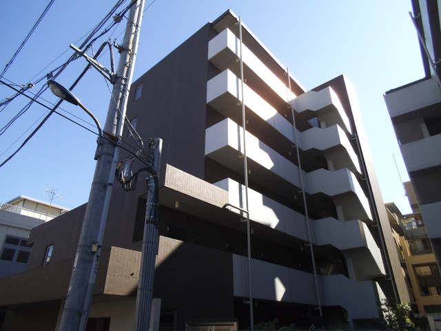 ラグジュアリーアパートメント赤羽西＃０２