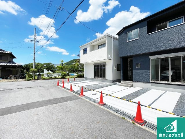 ★1(土)2(日)現地見学可能！★野洲市近江富士　全2邸の外観|安心の10年保証！外観を美しく保ち、雨水で汚れを落とします！気になることがありましたら、お気軽にお問い合わせください！
