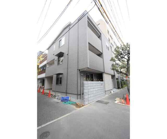 フォレストメゾン六義園の外観