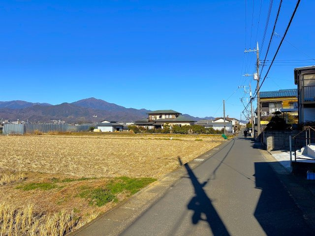 【周辺】 | □■平塚市南金目 新築戸建■□ | 美しい山々が眺望できる穏やかな住環境