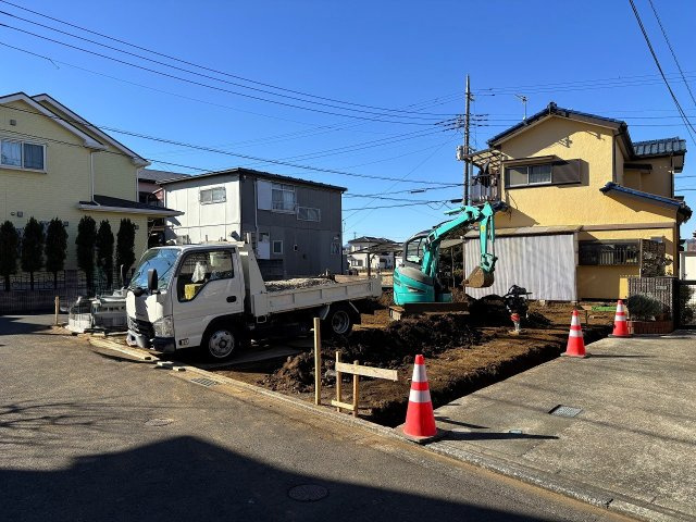 【外観】 | □■平塚市南金目 新築戸建■□ | 開放感のある南西・南東角地です！