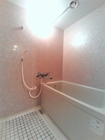 【浴室】 | ル・クール本駒込 | ※同物件別住戸の写真を参考に掲載しております。