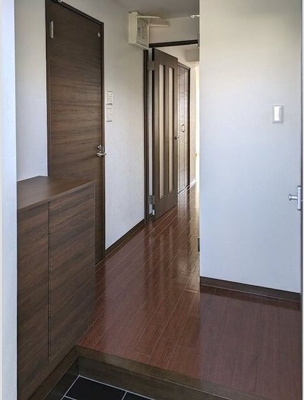 【玄関】 | Ｐremium Hills Place | ※現状を優先とします（内装設備が異なる場合がございます）
※同建物別室参考写真
